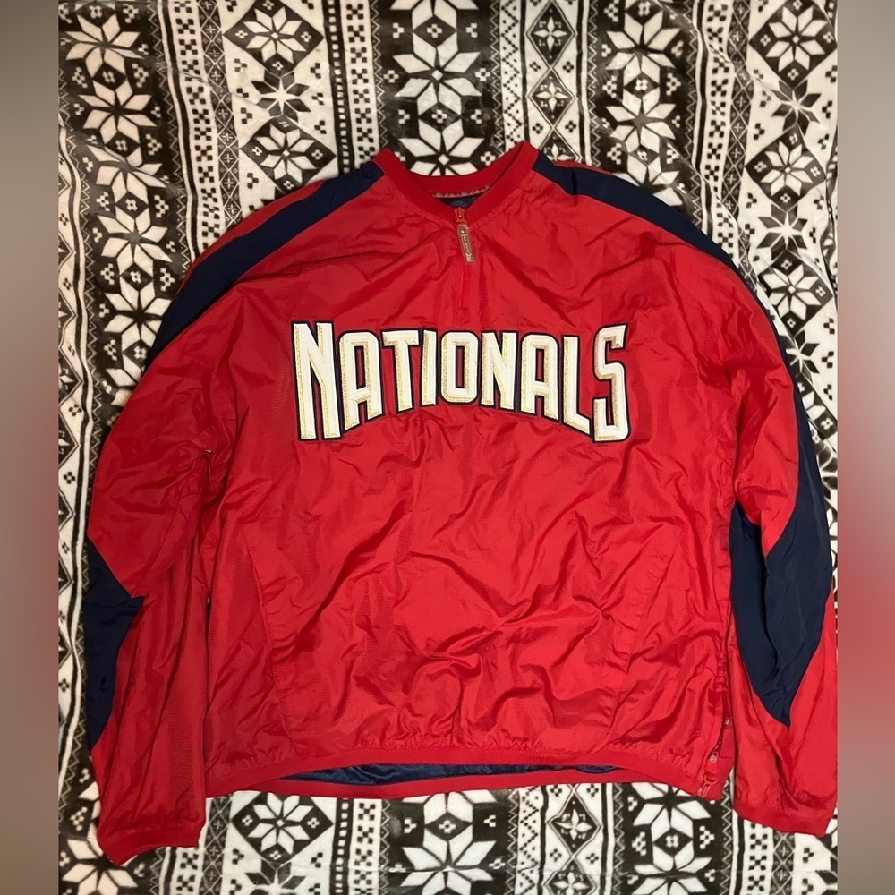 Vintage Majestic Washington Nationals jacket